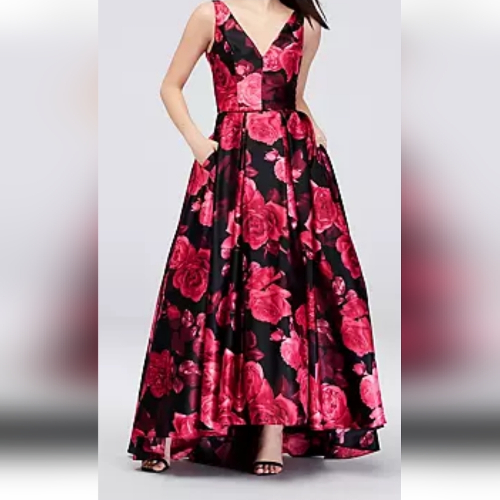 Women's David's Bridal size 8 Formal